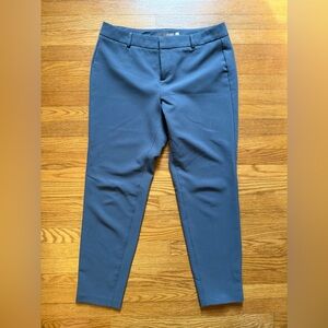 Women’s gray dress pants (size 8)
